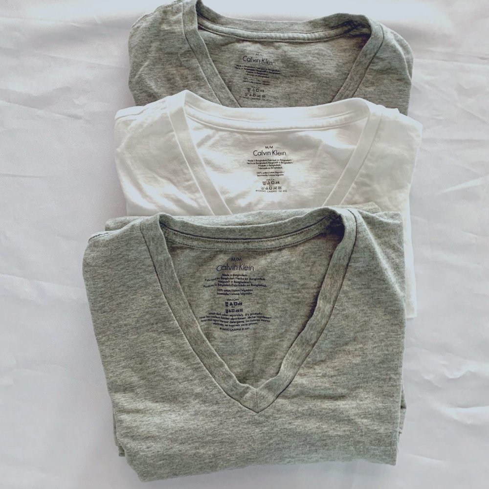 Calvin Klein Men's Cotton Classic V-Neck T-Shirts